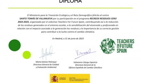 El Ministerio para la Transición Ecológica y el Reto Demográfico felicita al centro SANTO TOMÁS DE VILLANUEVA por su participación en el programa RECREOS RESIDUOS CERO 2022-2023,