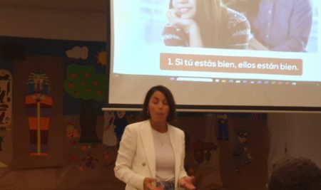 Charla de formación de padres “Claves para conectar con la adolescencia” en AMPA Agustino Valencia