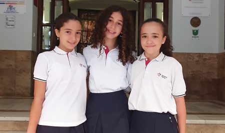 Alumnos del colegio Santo Tomás de Villanueva con Premio extraordinario al rendimiento académico en E.P. curso 2024-25