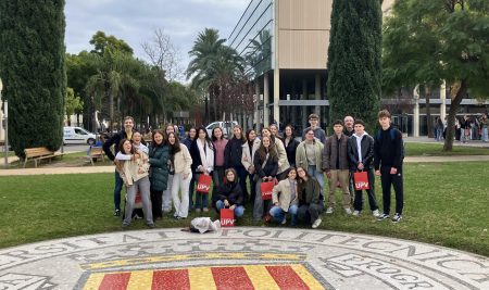 El alumnado de 2º de bachillerato de Agustinos Valencia visita el Campus de Vera de la UPV