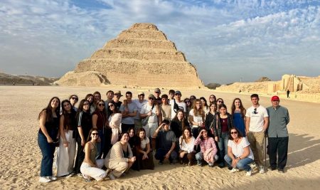Los alumnos de 2º de Bachillerato regresan de Egipto tras una semana de inmersión cultural