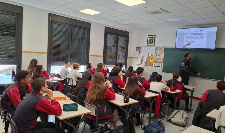 Charla Policía Local sobre Diversidad Funcional en 3ºESO