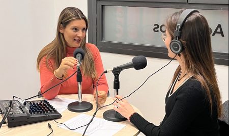 La vuelta al cole”: un podcast que conecta pasado y presente del colegio Santo Tomás de Villanueva