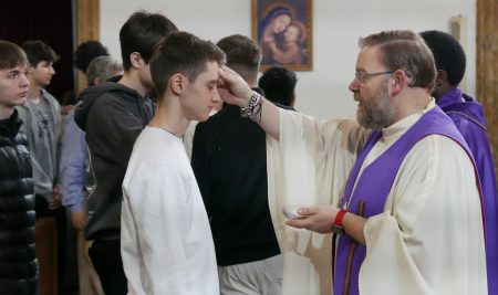 LA CENIZA LLENA DE ESPERANZA