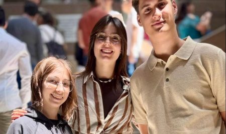 Dos alumnos de Agustinos Valencia reciben premios de las olimpiadas lingüísticas