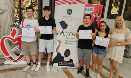 Así hemos vivido en Agustinos Valencia la entrega de diplomas Academic Honor Roll del Bachillerato Dual