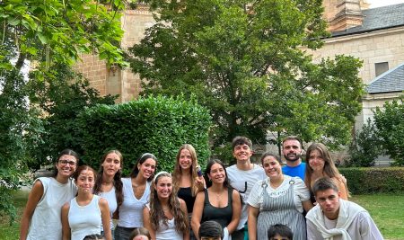 MÁS DE 40 AÑOS DE HISTORIA DE CAMPAMENTOS: AHORA TAMBIÉN VALENCIANA